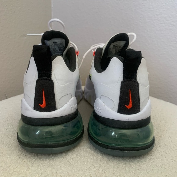 Nike Air Max 270 - Picture 2 of 3